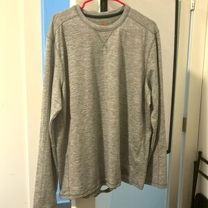 Plain grey long sleeve shirt that is sporty and comfortable have durable utility